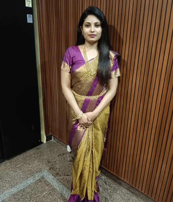 https://vokkaligamatrimony.co.in/v-uploads/v-profiles/female.png