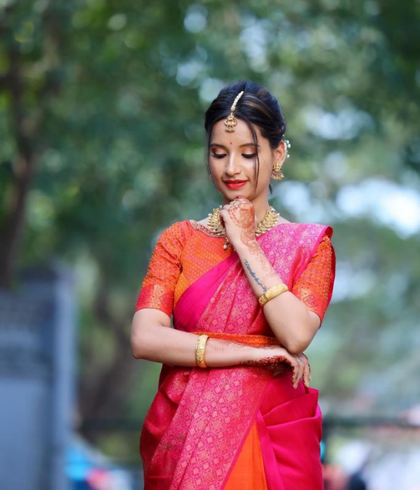 https://vokkaligamatrimony.co.in/v-uploads/v-profiles/female.png