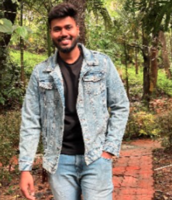 https://vokkaligamatrimony.co.in/v-uploads/v-profiles/female.png