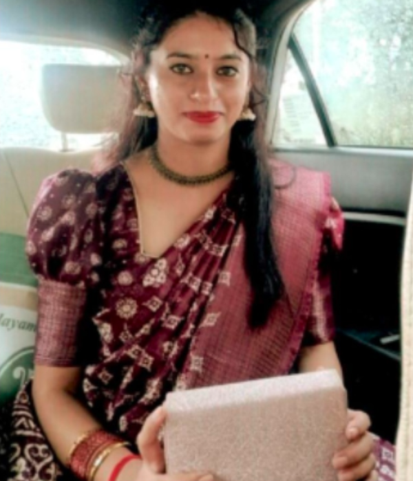 https://vokkaligamatrimony.co.in/v-uploads/v-profiles/female.png