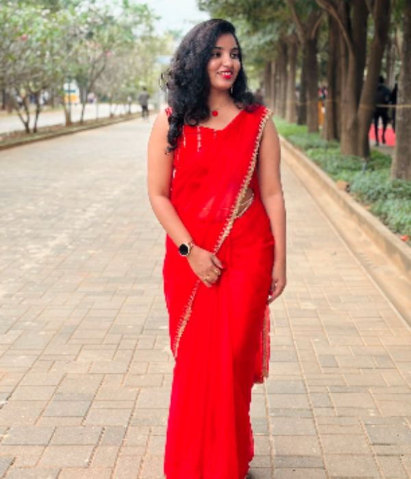 https://vokkaligamatrimony.co.in/v-uploads/v-profiles/female.png