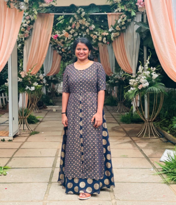 https://vokkaligamatrimony.co.in/v-uploads/v-profiles/female.png