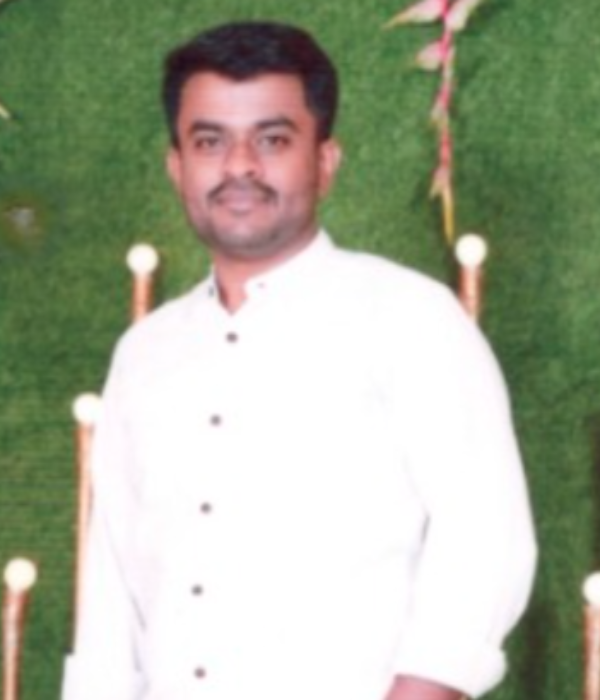 https://vokkaligamatrimony.co.in/v-uploads/v-profiles/female.png