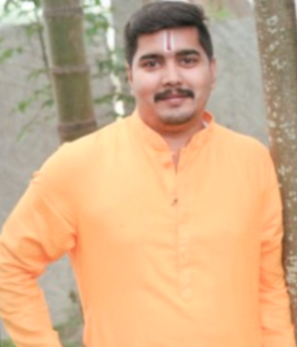 https://vokkaligamatrimony.co.in/v-uploads/v-profiles/female.png