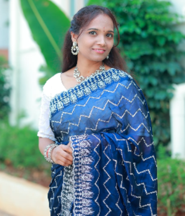 https://vokkaligamatrimony.co.in/v-uploads/v-profiles/female.png