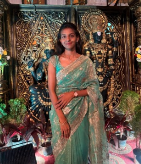 https://vokkaligamatrimony.co.in/v-uploads/v-profiles/female.png