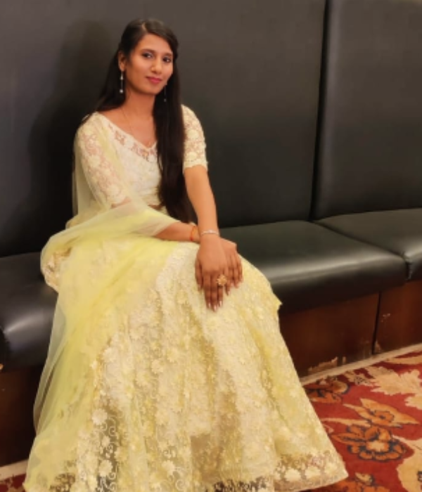https://vokkaligamatrimony.co.in/v-uploads/v-profiles/female.png