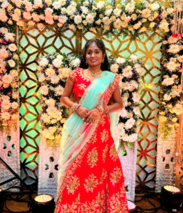 https://vokkaligamatrimony.co.in/v-uploads/v-profiles/female.png