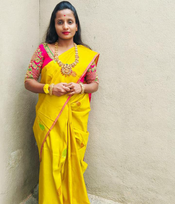 https://vokkaligamatrimony.co.in/v-uploads/v-profiles/female.png