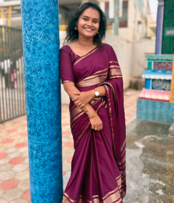 https://vokkaligamatrimony.co.in/v-uploads/v-profiles/female.png