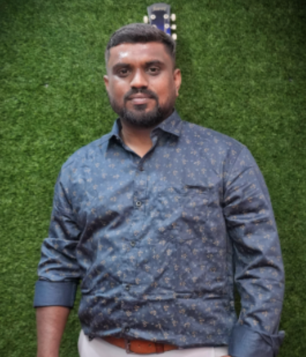 https://vokkaligamatrimony.co.in/v-uploads/v-profiles/female.png