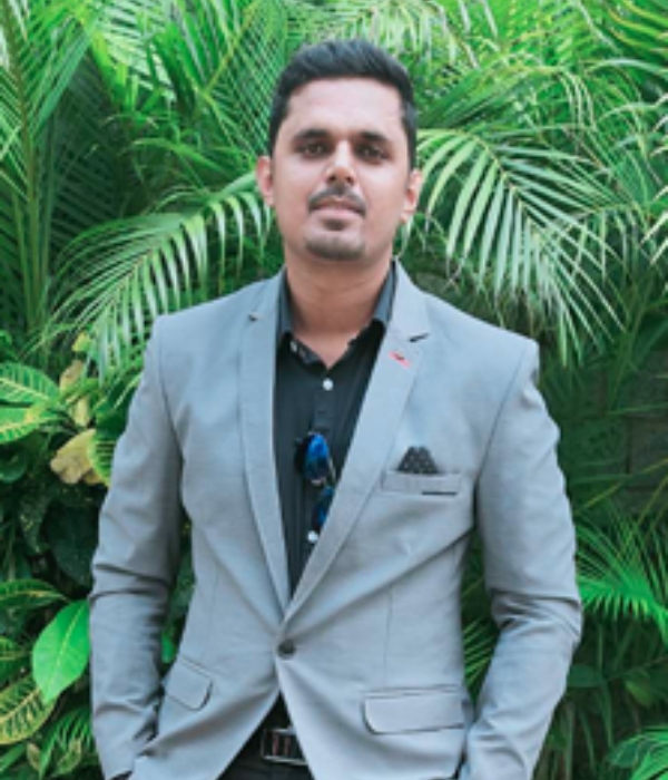https://vokkaligamatrimony.co.in/v-uploads/v-profiles/female.png