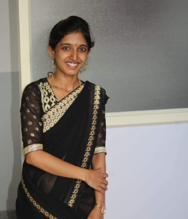 https://vokkaligamatrimony.co.in/v-uploads/v-profiles/female.png