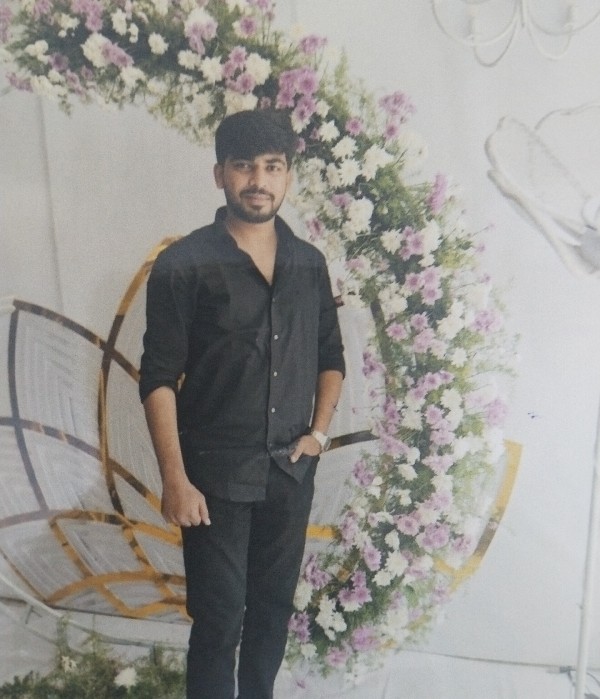 https://vokkaligamatrimony.co.in/v-uploads/v-profiles/female.png